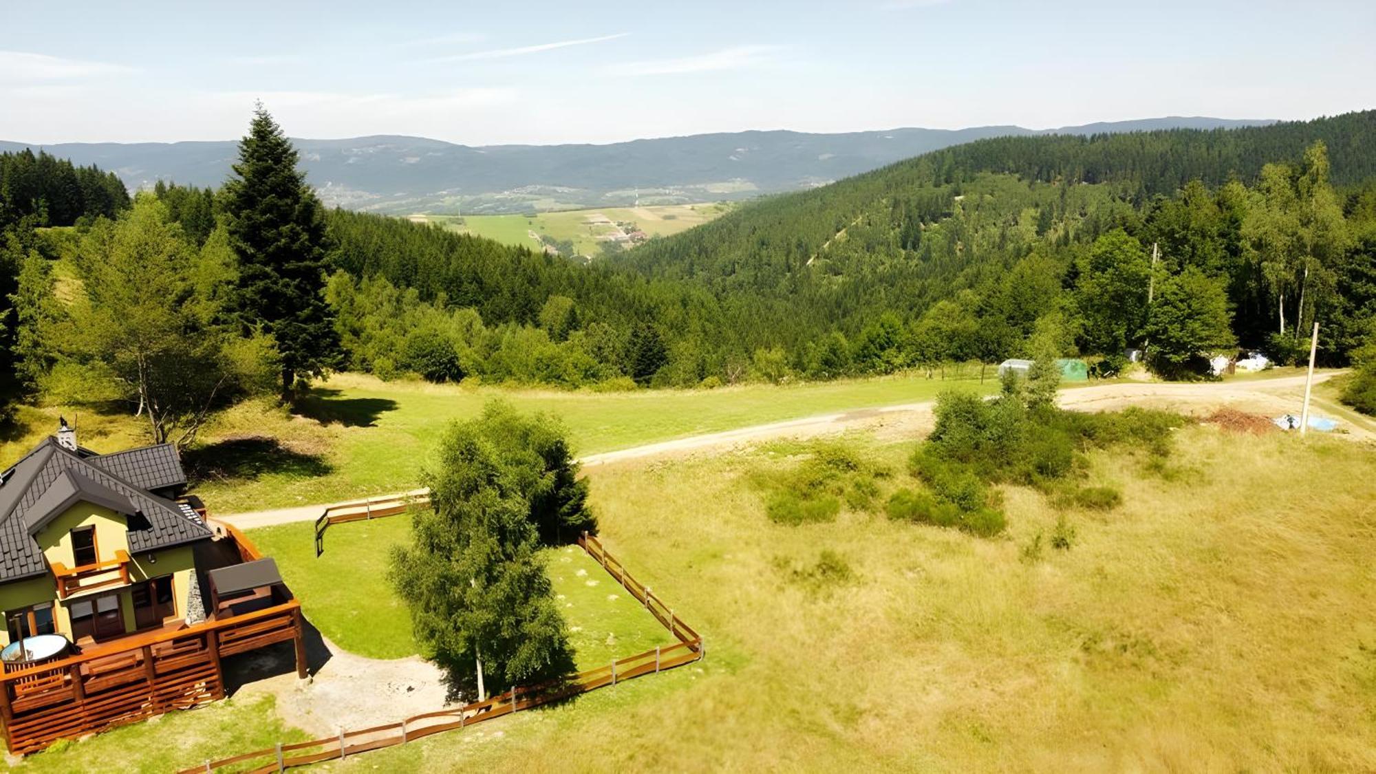 Przystanek Madejowa Villa Jeleśnia Buitenkant foto
